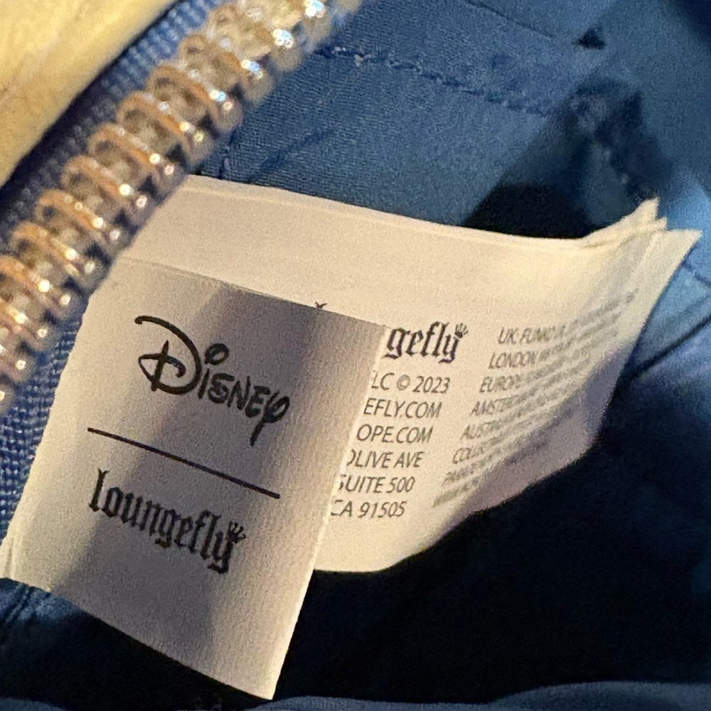 Loungefly Disney Lilo & Stitch Stitch With Ducks Mini Backpack - Picture 11 of 16